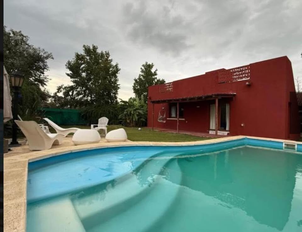 Venta de Casa 3 dormitorios Barrio Cerrado