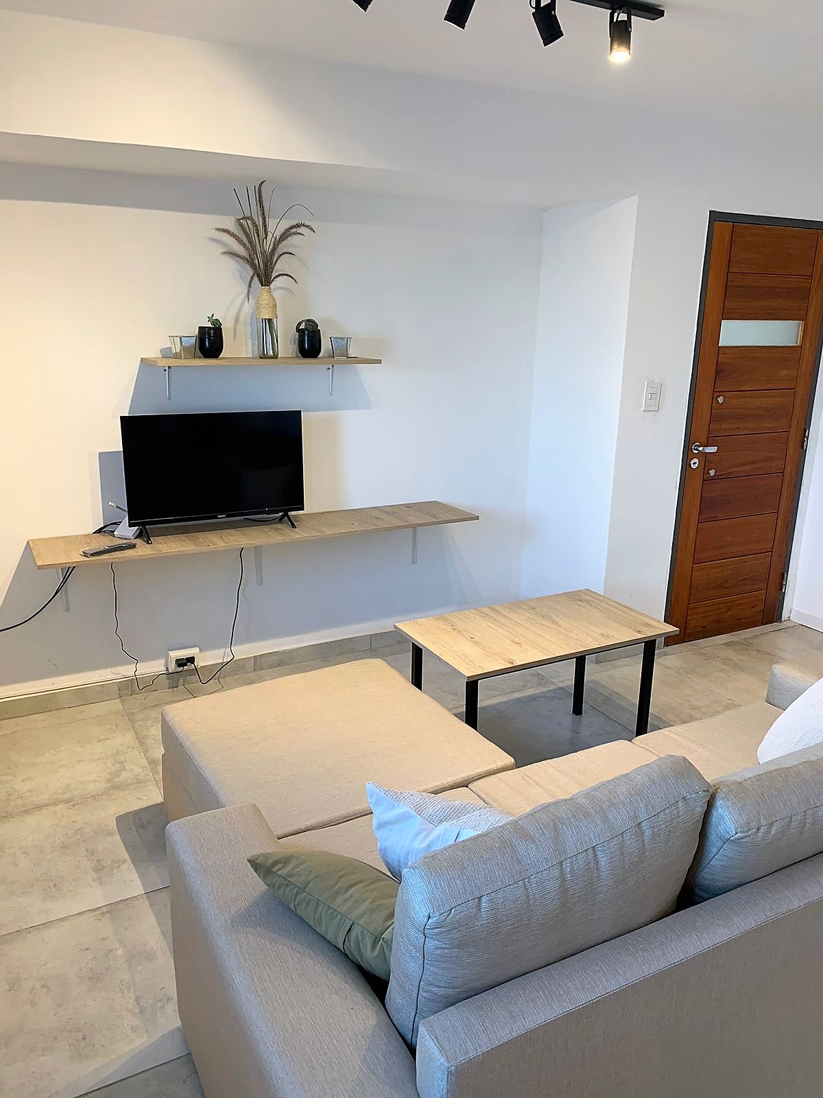 EDIFICIO EN VENTA ZONA TRIBUNAL 1, A MTS BV. SAN JUAN A 4 CUADRAS PATIO OLMOS