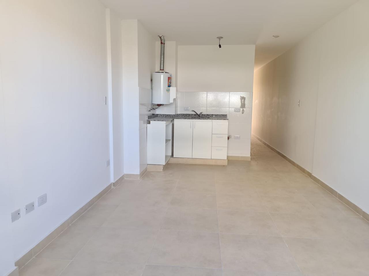 Av. Duarte Quiros 2126, a 5 cuadras Nuevo Centro Shopping