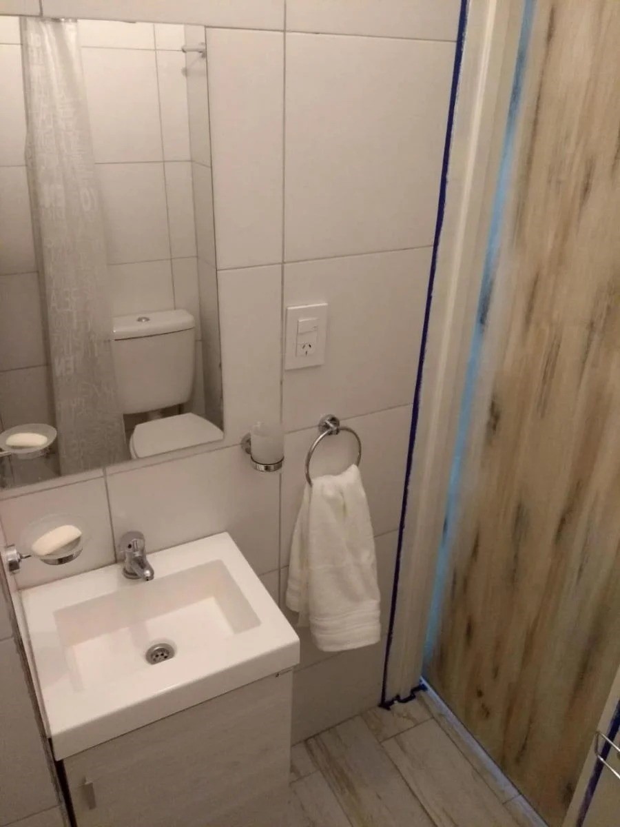 SE VENDE MONOAMBIENTE EN PLENO CENTRO AMOBLADO