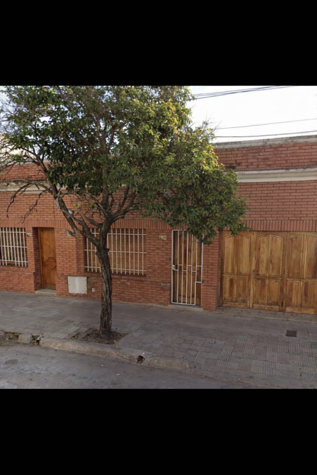 VENTA CASA 3 DORM. + DEPARTAMENTO 1 DORM. EN ALBERDI
