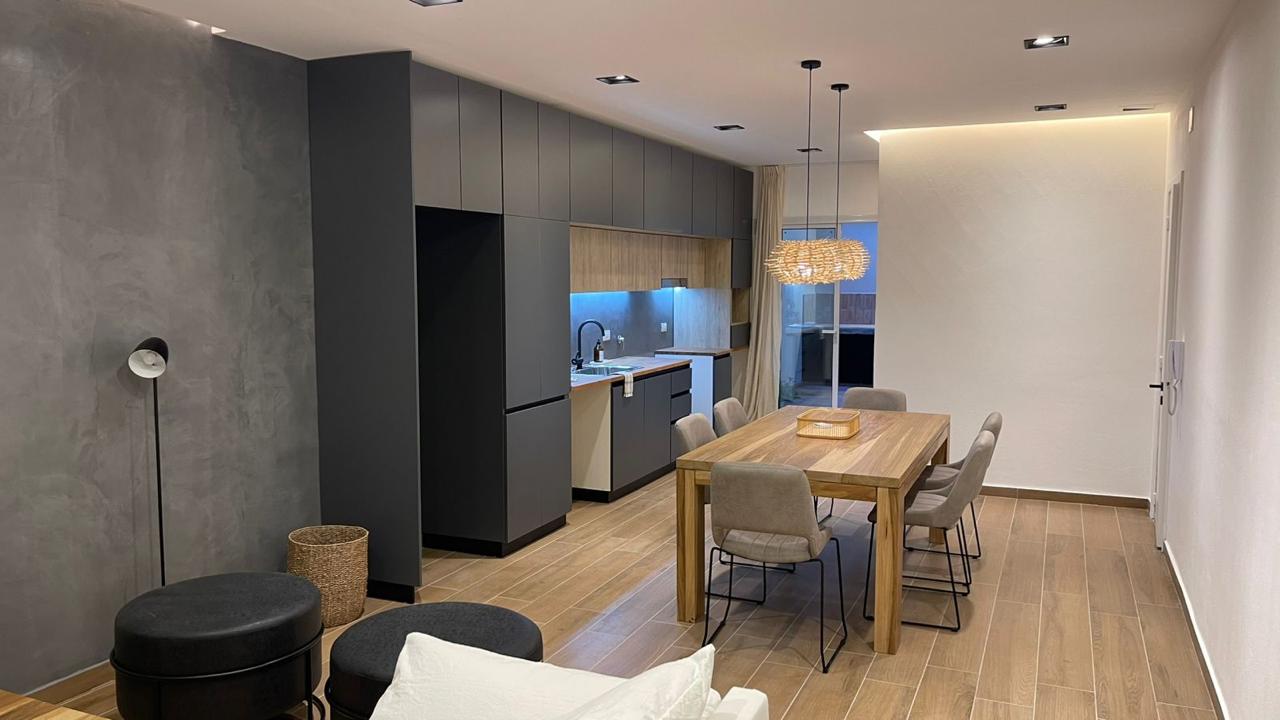 Venta Departamento Piso Completo 2 Dormitorios , Centro